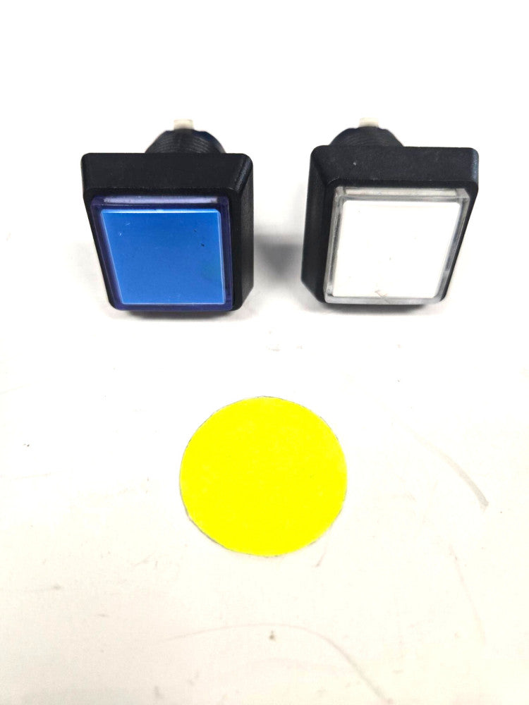 UNBRANDED ASSORTED LOT OF SQUARE  BUTTONS