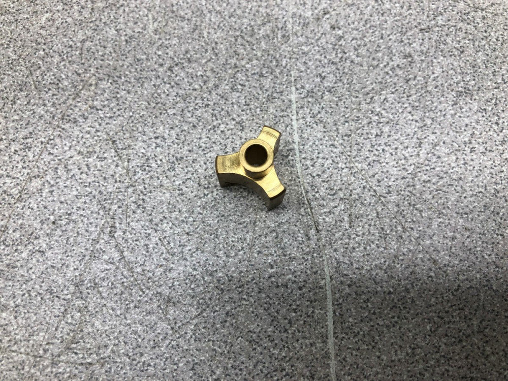 NEW NO BOX MORI SEIKI CHECK VALVE FOR THROUGH COLLANT SYSTEM P30026A