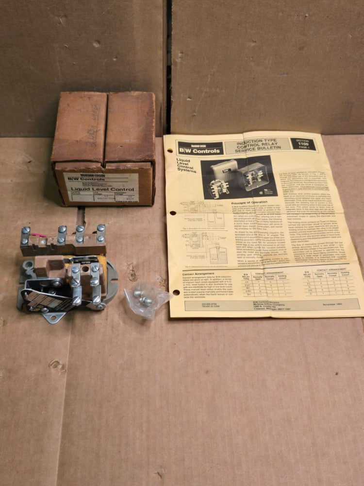 B/W Controls 1100-2L, 8711  , LIQUID LEVEL CONTROL, NOS! MAKE OFFER!
