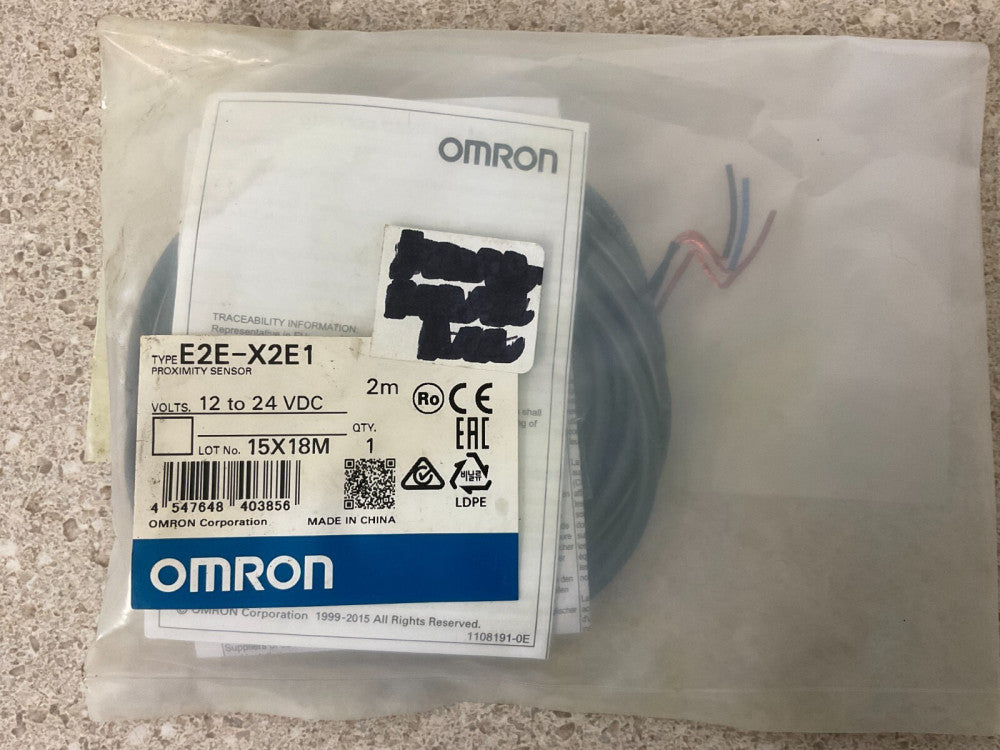 Omron E2E-X2E1 NEW