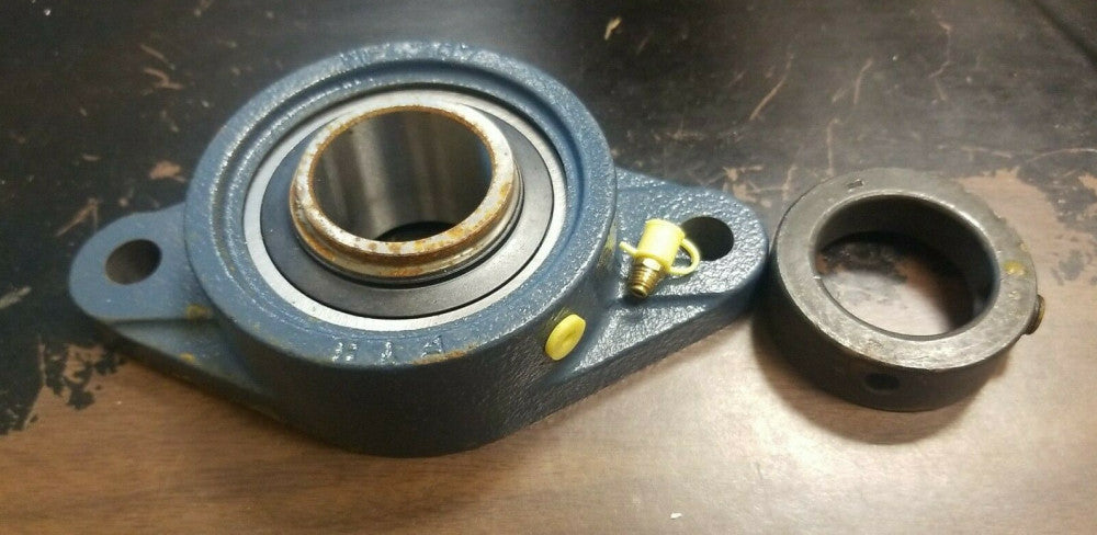  FYH NANFL-207-23 VCJT1-7/16 Flange Bearing (NOS)                         (g2-4)