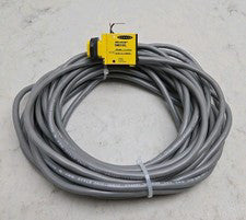 Banner SM31EL W/30 Photoelectric Sensor Emitter R-30m 10-30V 30' Cabl 26104 Used