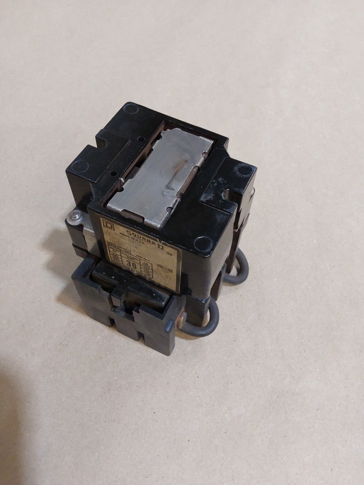 Square D Definite Purpose Contactor 8910 KO-4 Open 4-Pole 30 Amp 230-240V Coil