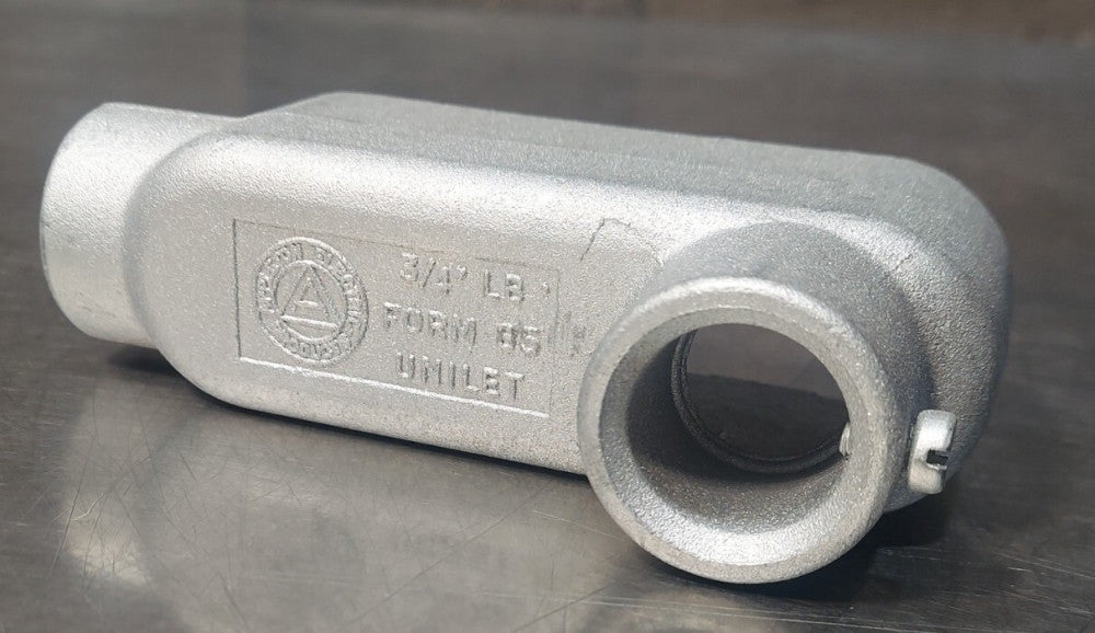 APPLETON CONDUIT BODY, 3/4" LB Form 85 Unilet, 7.0 Cu.In.