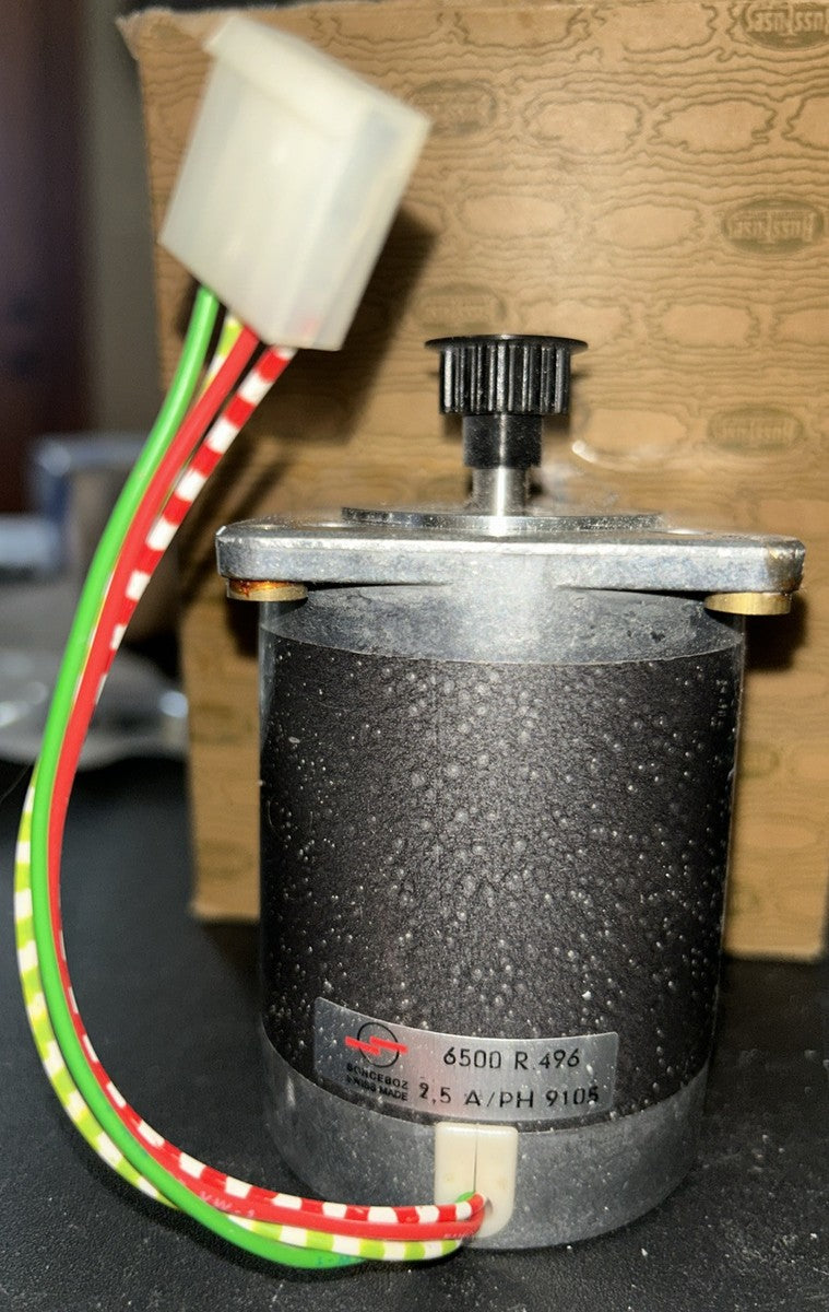 SONCEBOZ 6500R496 stepper motor, 2.5 A / PH 9105. FREE SHIPPING!          Z4