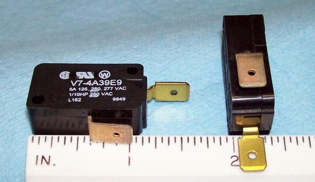 Lot of 10 -  Honeywell V7-4A39E9 - Premium Miniature Snap Action SPST NC 5A 125