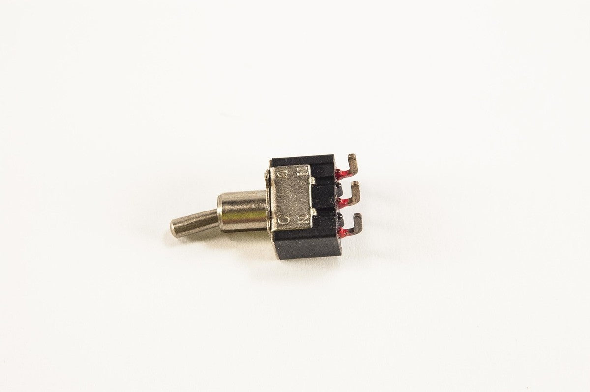 Lot of 4 - UNITED SWITCH MTS-102-C3 Switch, Toggle Miniature. SPDT 6A 125V RA