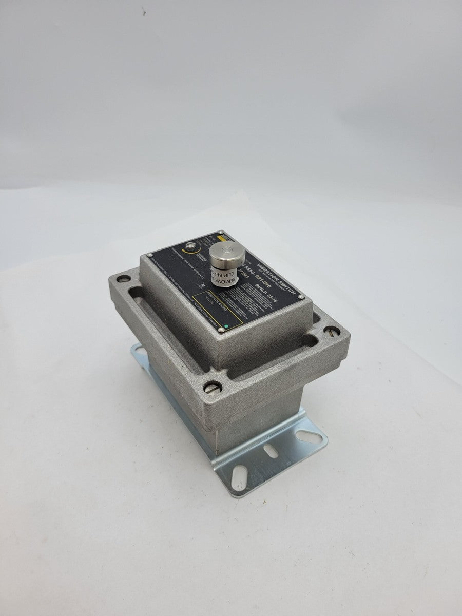 Metrix 5550-021-010 Mechanical Vibration Switch 480VAC 15A 250VDC NEMA Size 4