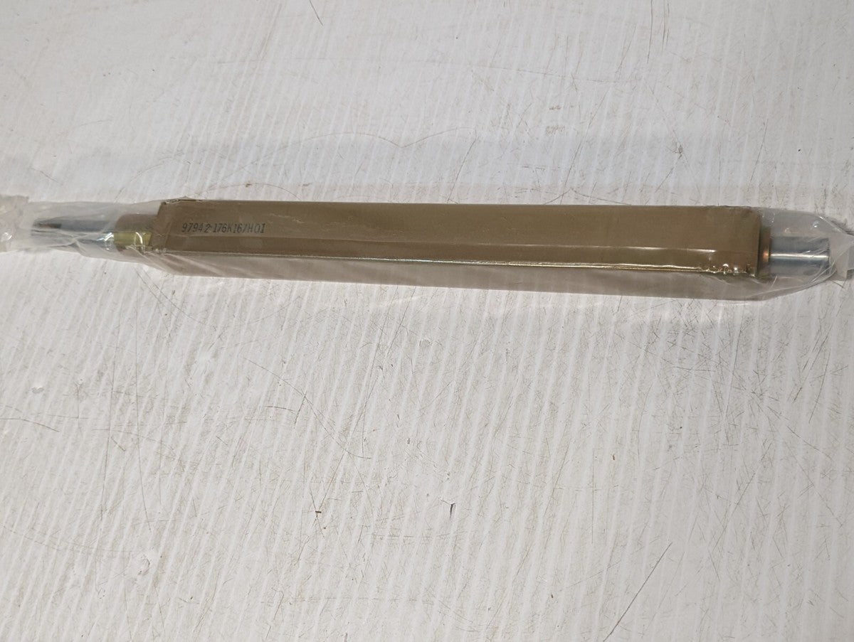 *Read* 3040-12-000-4677 176K167H Metering Drive Shaft