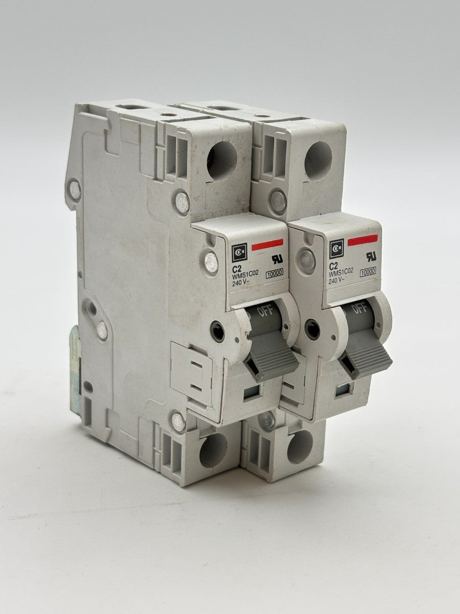 2PC Cutler-Hammer WMS1C02 DIN Rail Circuit Breaker 2A 240VAC 1P 1PH C2 2 Amp