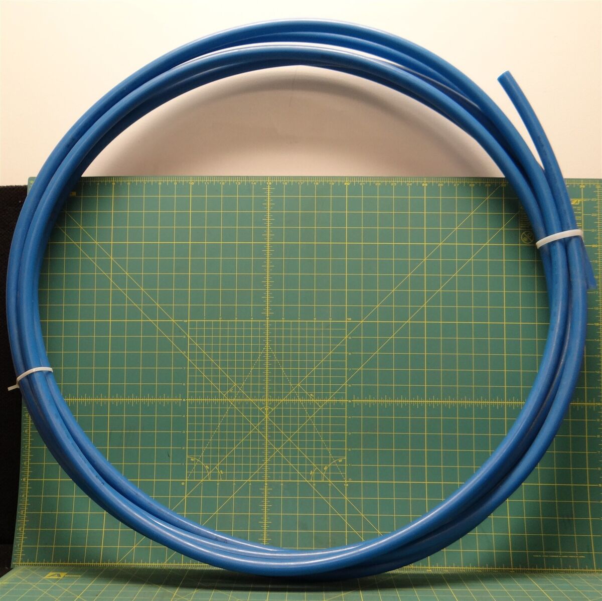 17.5 mm x 100ft PEX Plumbing Tubing (Blue) for Water Systems, Residential, Boats