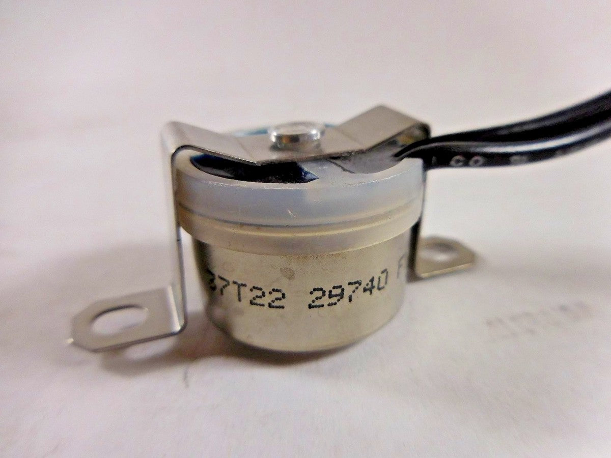 37T22 Carrier Head Pressure Thermostat F135-35F