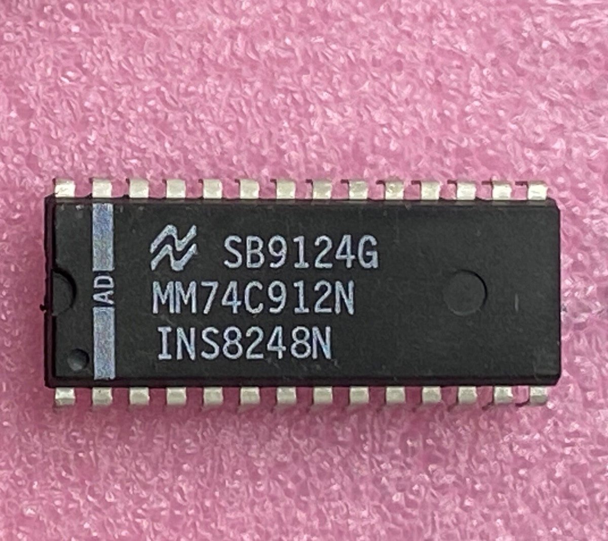 National MM74C912N/INS8248N 6-digit BCD Display Controller  Integrated Circuit