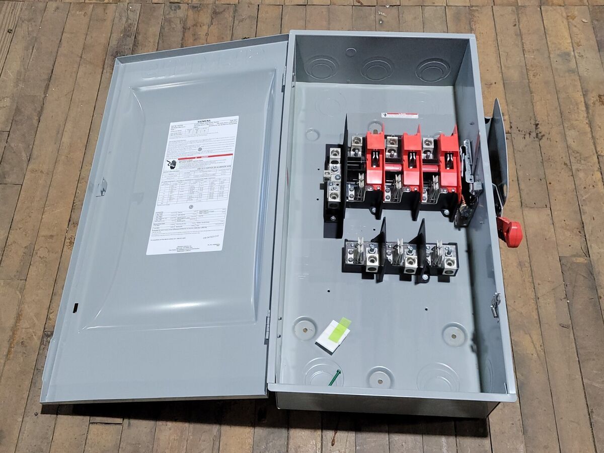 Siemens HF324N Fusible Safety Disconnect Switch 200 Amp NEMA 1 240AC/250DC 3P