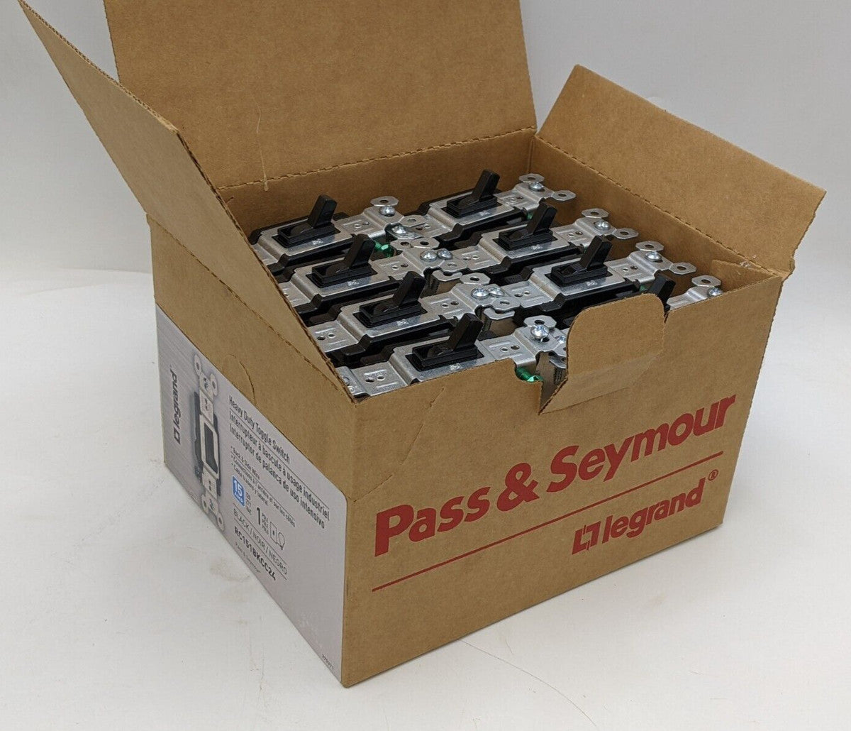 24PC Legrand RC151BKCC24 Heavy Duty Toggle Switch 15A 120/277V 1P Residential