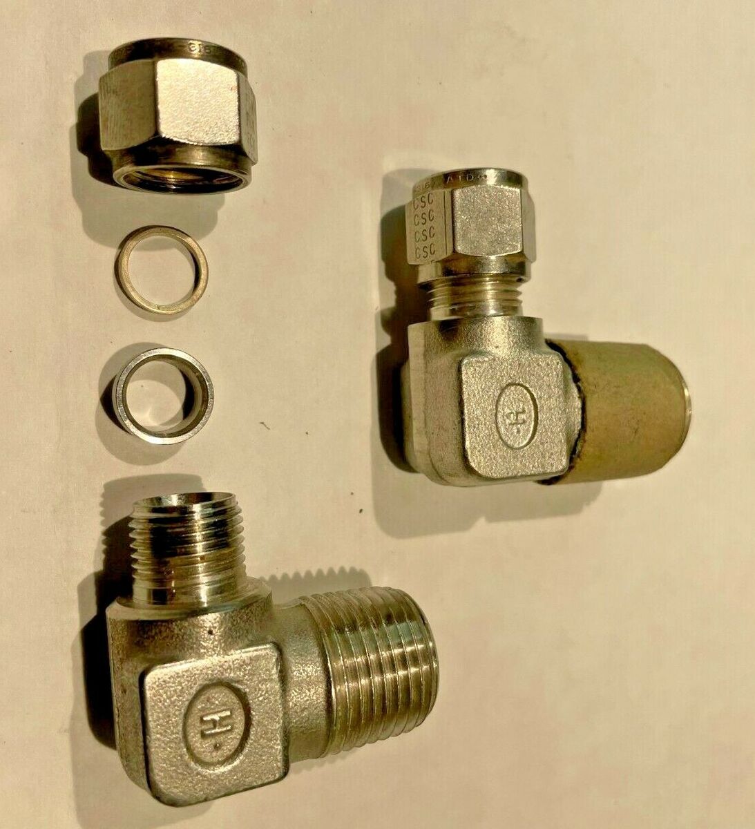 HOKE 6LM8-316 Male Elbow 3/8" Tube OD x 1/2" Male NPT Fitting 316SS (Lot of 2)