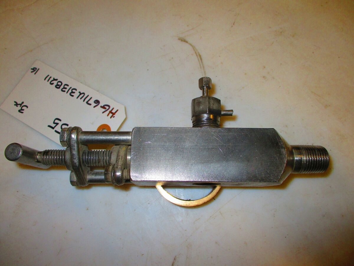 Orifice Block Gauge Valve | HEX HG671U313B211 | 1/2" MNPT X 1/2 FNPT | 6000 psi 