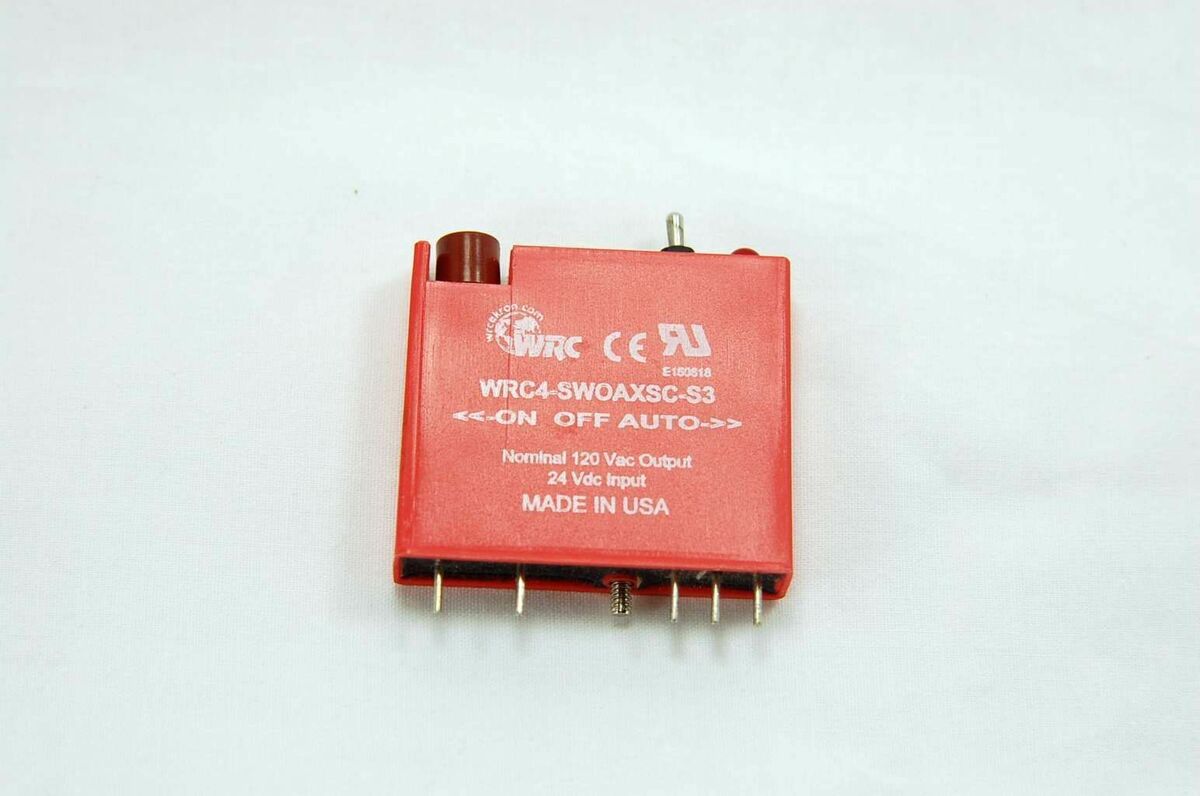 Lot of 10  Western Reserve - WRC4-SWOAXSC-S3 - Output Module, 125 VAC, Auto/Man.
