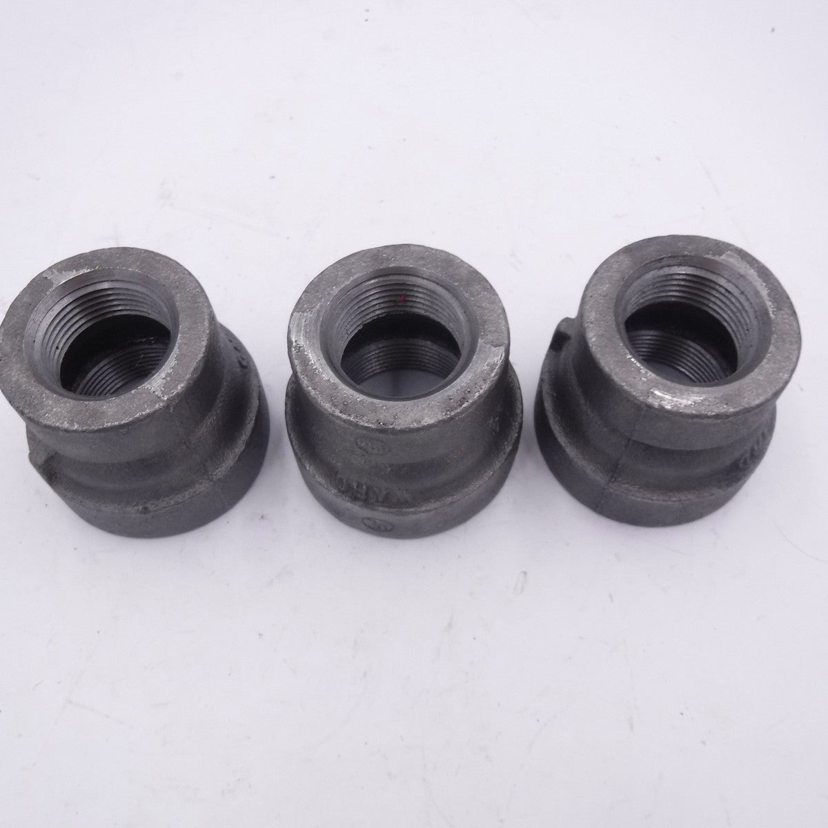 3 Pack Ward 1-1/2" x 1-1/4" Female NPT Malleable Iron Bell Reducer 1DX1B.NMC