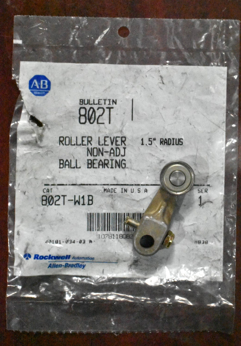 Allen Bradley 802T-W1B Non-Adjustable Ball Bearing Roller Lever, 1.5" Radius NOS