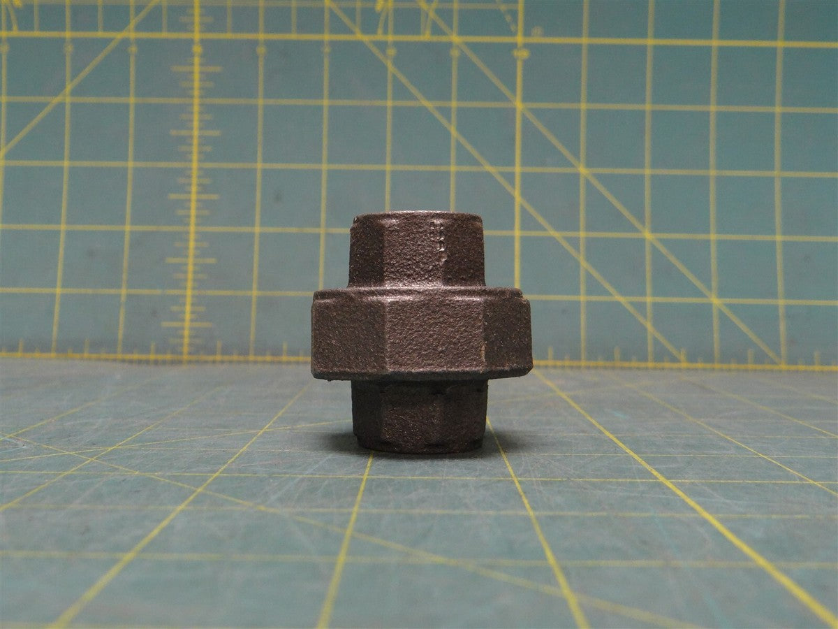 1/2" x 1/2" Fitting Pipe Size Ground Joint Union Steel Female NPT to Female NPT