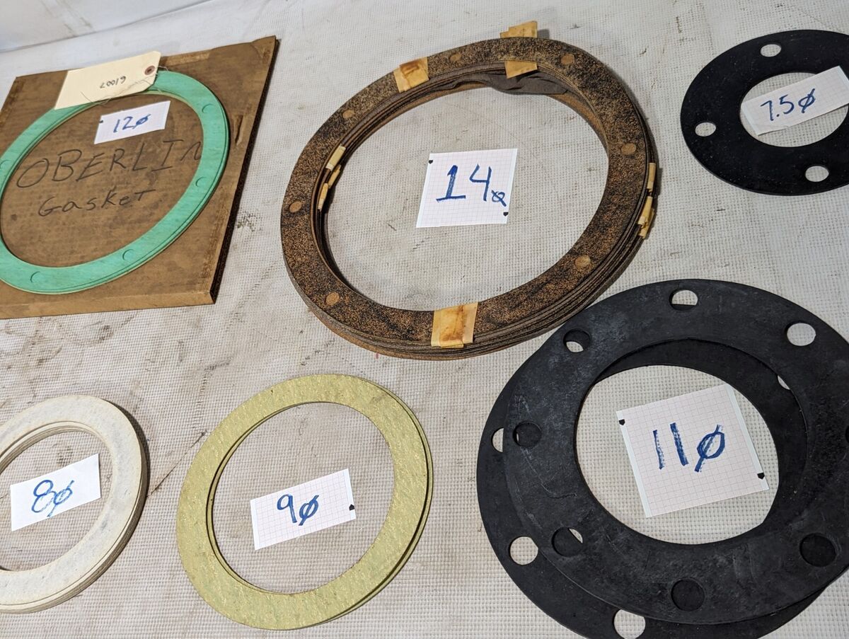 Lot of Round Gaskets in varying sizes and materials. See Pics and Descrip