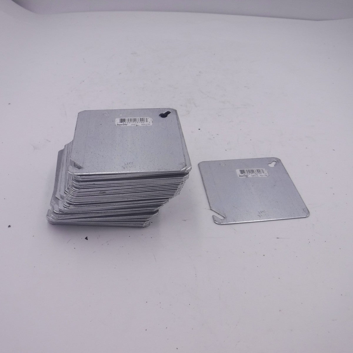 45 Pack Steel City 4 Square Blank Flat Covers 52-C-1