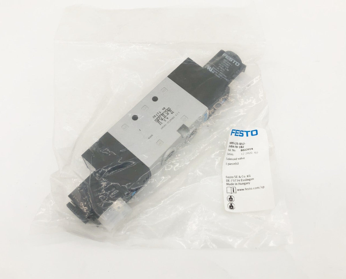 New Festo VUVS-L25-B52-D-N14-F8-1B2 Solenoid Valve 24VDC 3.3W 575556