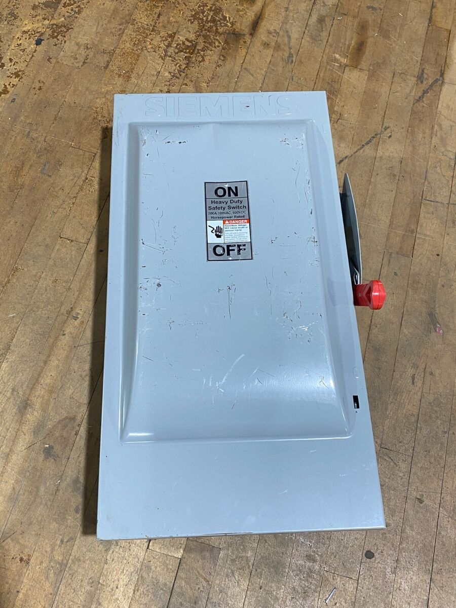 Siemens HF364N Safety Disconnect Switch 200A 3P 600V 150HP Max Fusible 200 Amp