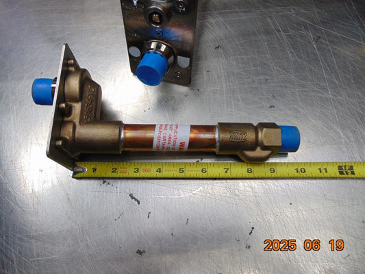(1) NEW Zurn Z1320XL-8  3/4"  Non-Freeze  Wall Hydrant *NO KEY*