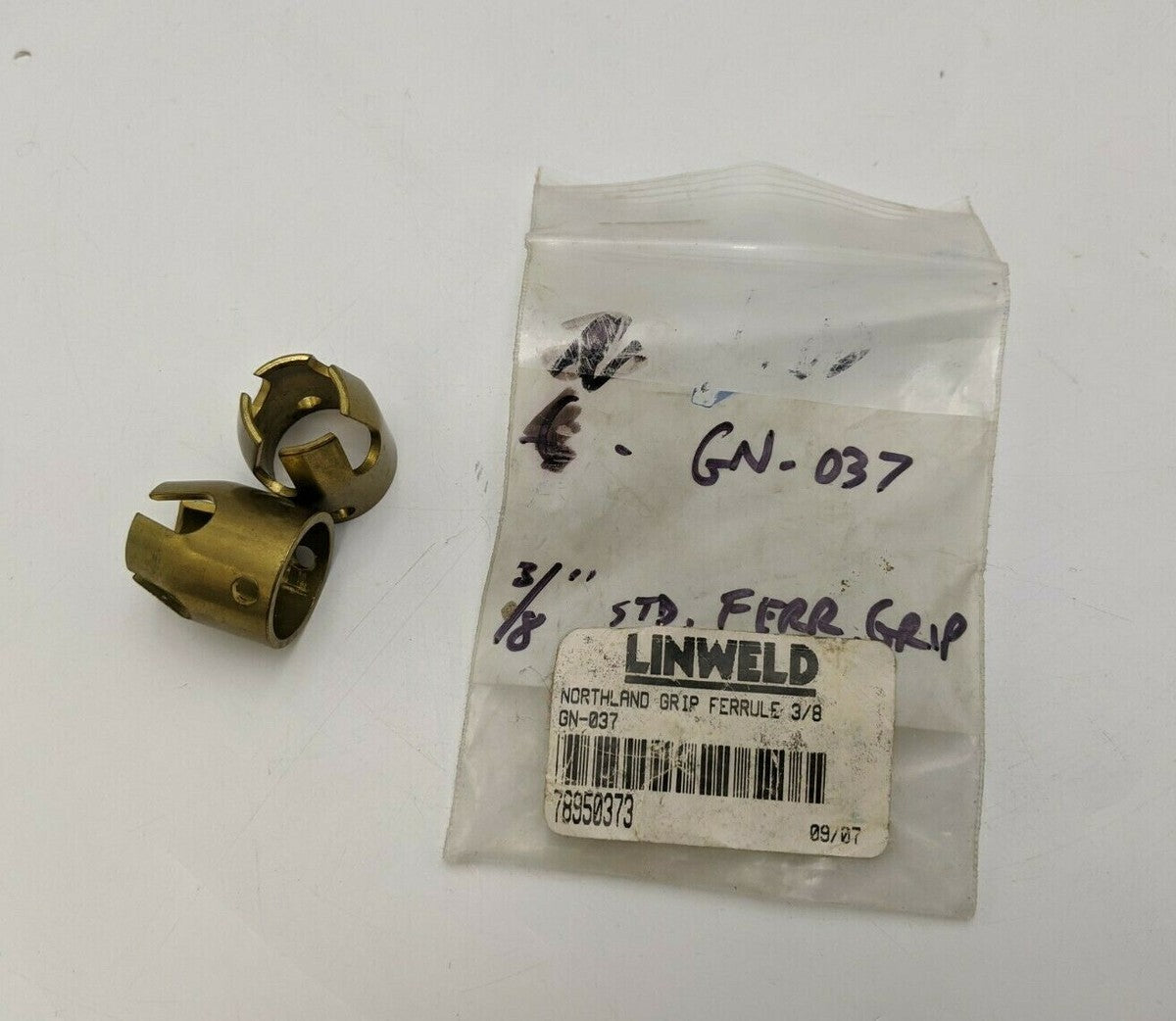 2PC Northland GN-037 Closed Ferrule Grip 3/8" 1" Long Small Foot Size Brass NOS