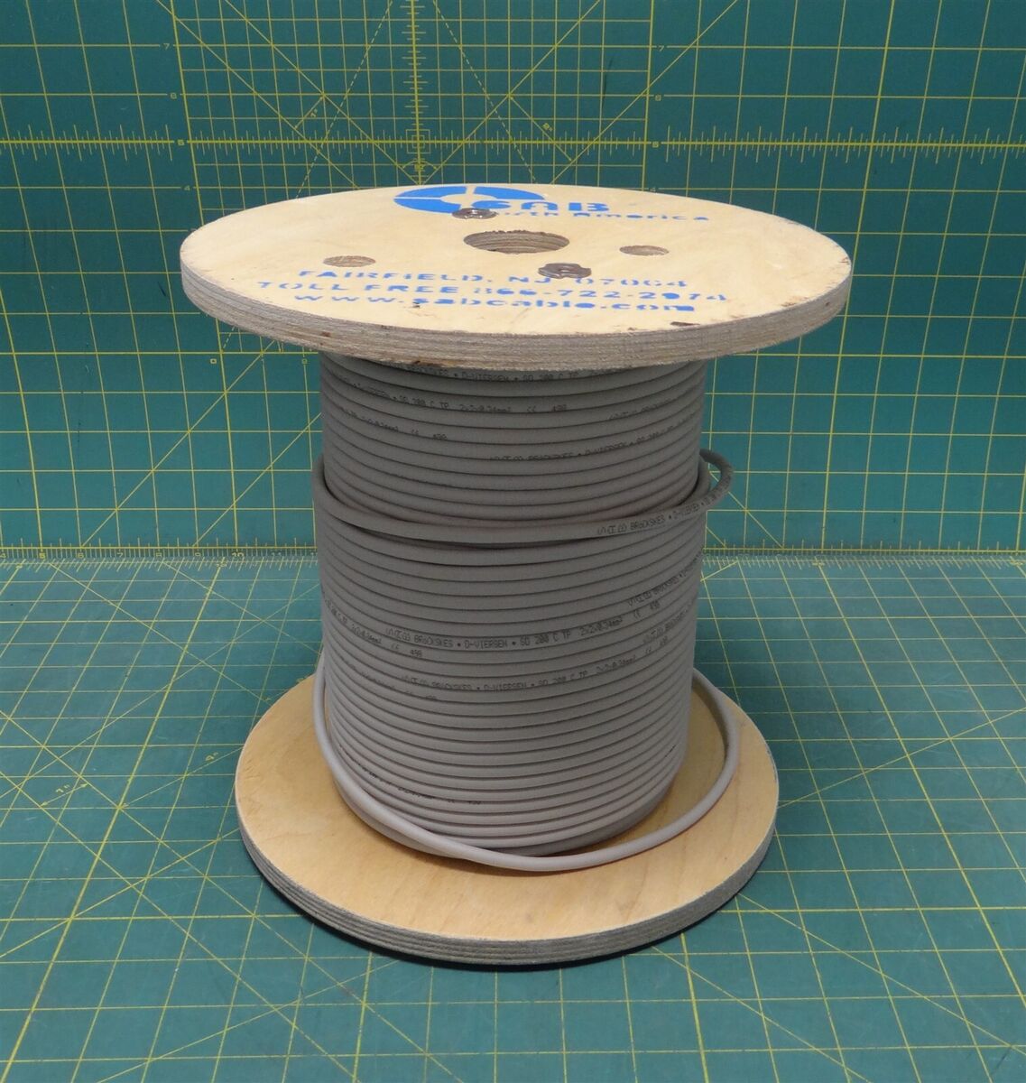 (209 ft 10 in) SAB SD 200 C TP 22AWG Polyurethane Shielded 2-Pair Twisted Cable