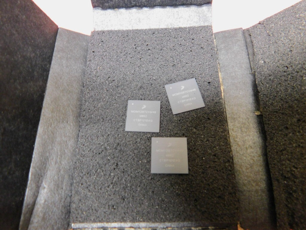 (3) FREESCALE MCIMX287CVM4B -- 32 Bit ARM926EJ-S Microprocessor -- Lot of 3