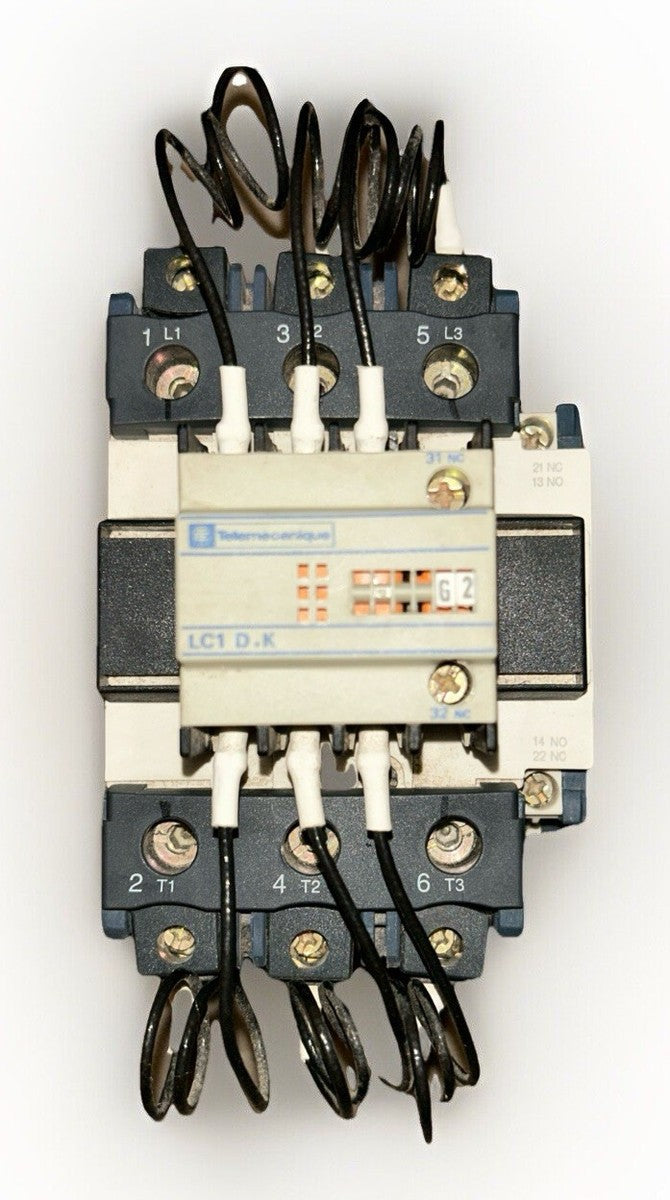 Schneider Electric LC1DWK12 92A 600V 3P Contactor 110/120VAC Coil  + LC1DPK12.t8