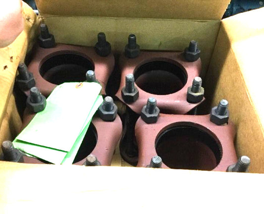 (4) DRESSER Style 38 Plain End Pipe Coupling 3-1/2" IPS For Steel Pipe Size