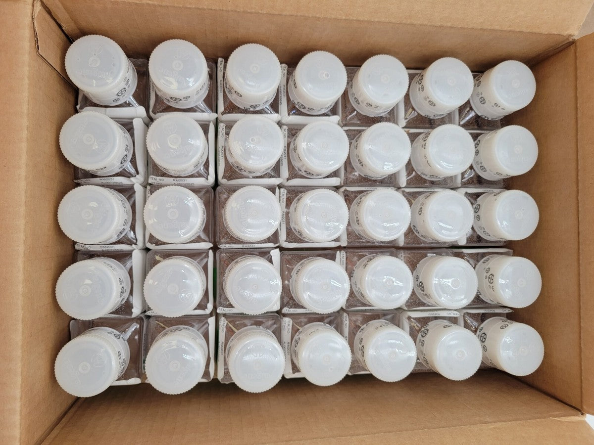 Cytiva HyClone HyPure SH30538.01 Molecular Biology Grade Water 35 Bottles 100 mL