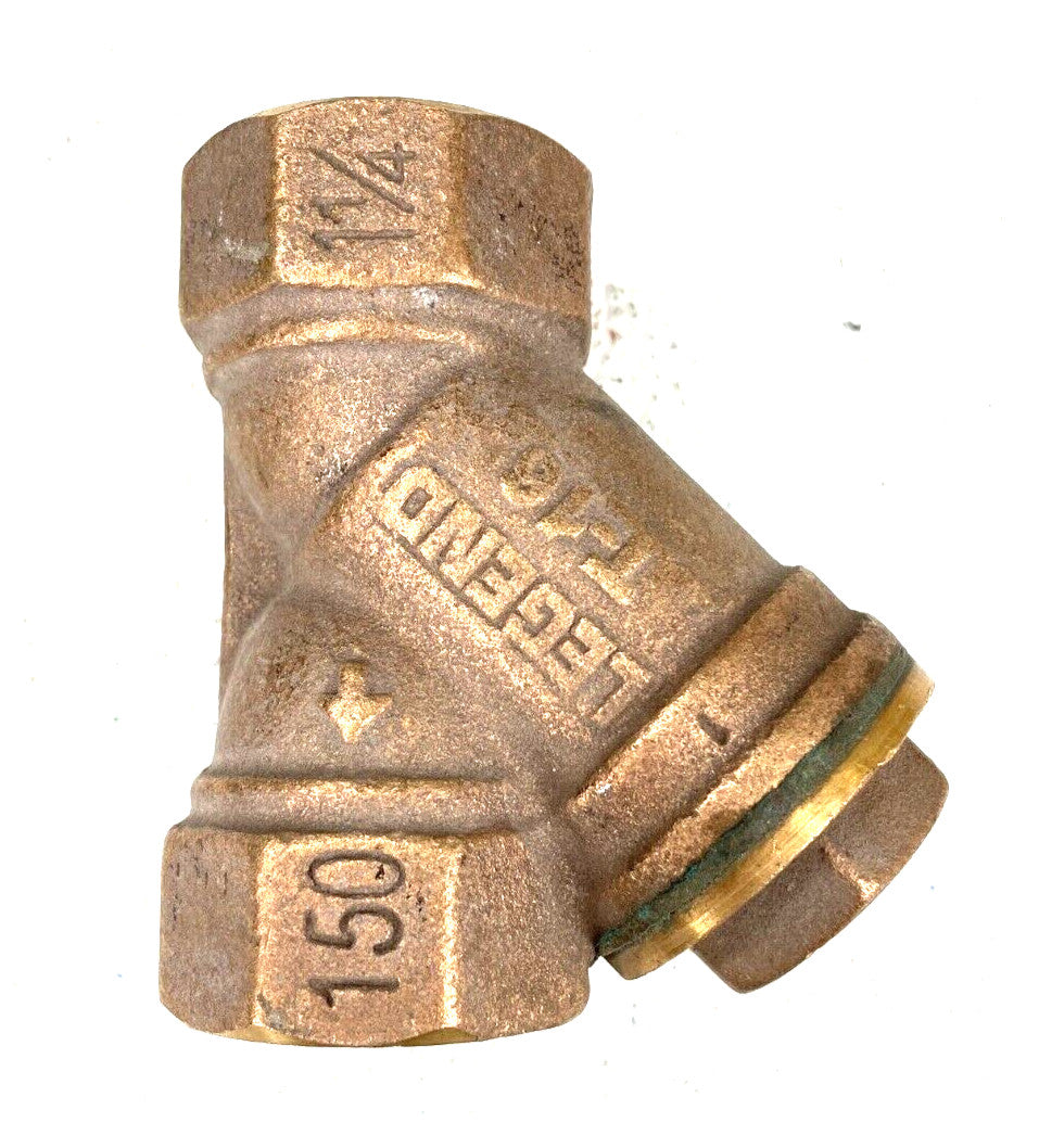 LEGEND T-16 Bronze Y Strainer 1-1/4" NPT Thread Ends 150 SWP  w/ 20-Mesh Screen