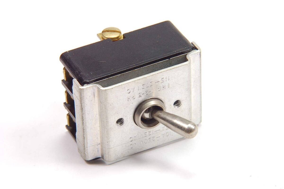 Cutler-Hammer - Eaton  - 7604K3 - Switch, Toggle. Contacts: 3PDT.