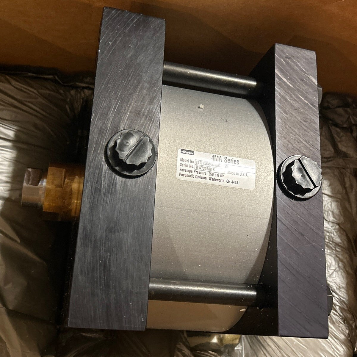 NEW! Parker 08.00 cjb4mau19ac Cylinder 1.500 4MA Series 250psi.* MAKE OFFER!* ER