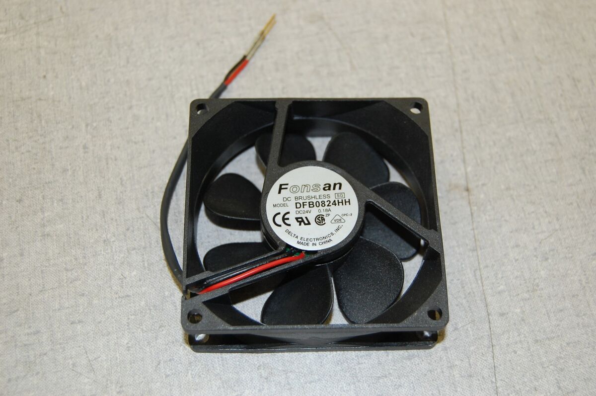 Delta Fonsan DFB0824HH DC24V 0.18A Lot of 2 DC Brushless Fans