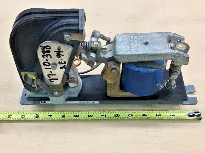 Cutler-Hammer 6002H445B DC Contactor, NEMA Size 3, 600V Max, Blow-out Coil 100A