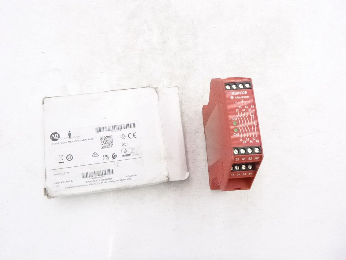 Allen Bradley 440R-E23191 Guardmaster MSR132E Safety Relay 24V-AC 24V-DC