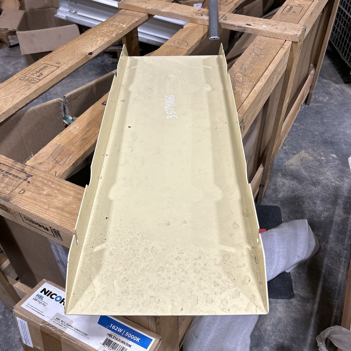 JLG Part 3574066 - PLATE, COVER - OEM