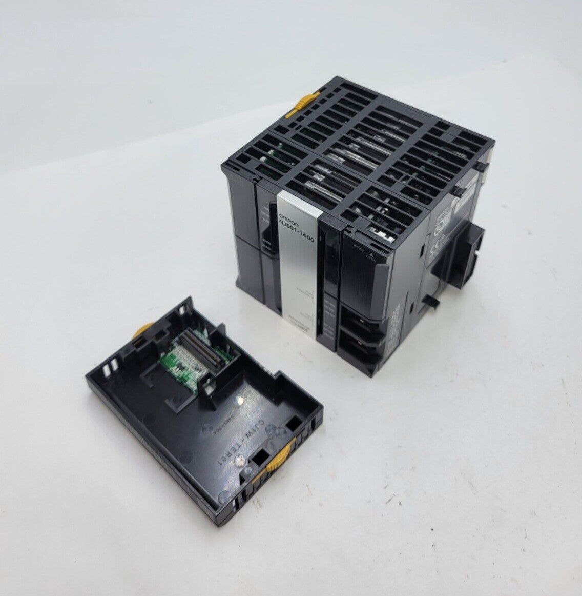 Omron NJ501-1400 CPU Unit Controller Black DIN Rail Mount 2-Port Rev A EtherCAT