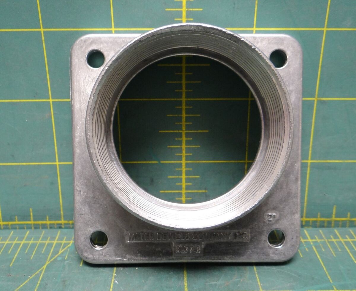 Meter Device Company 600-3077E (2" Knockout, Aluminum Gasketless Hub Kit)