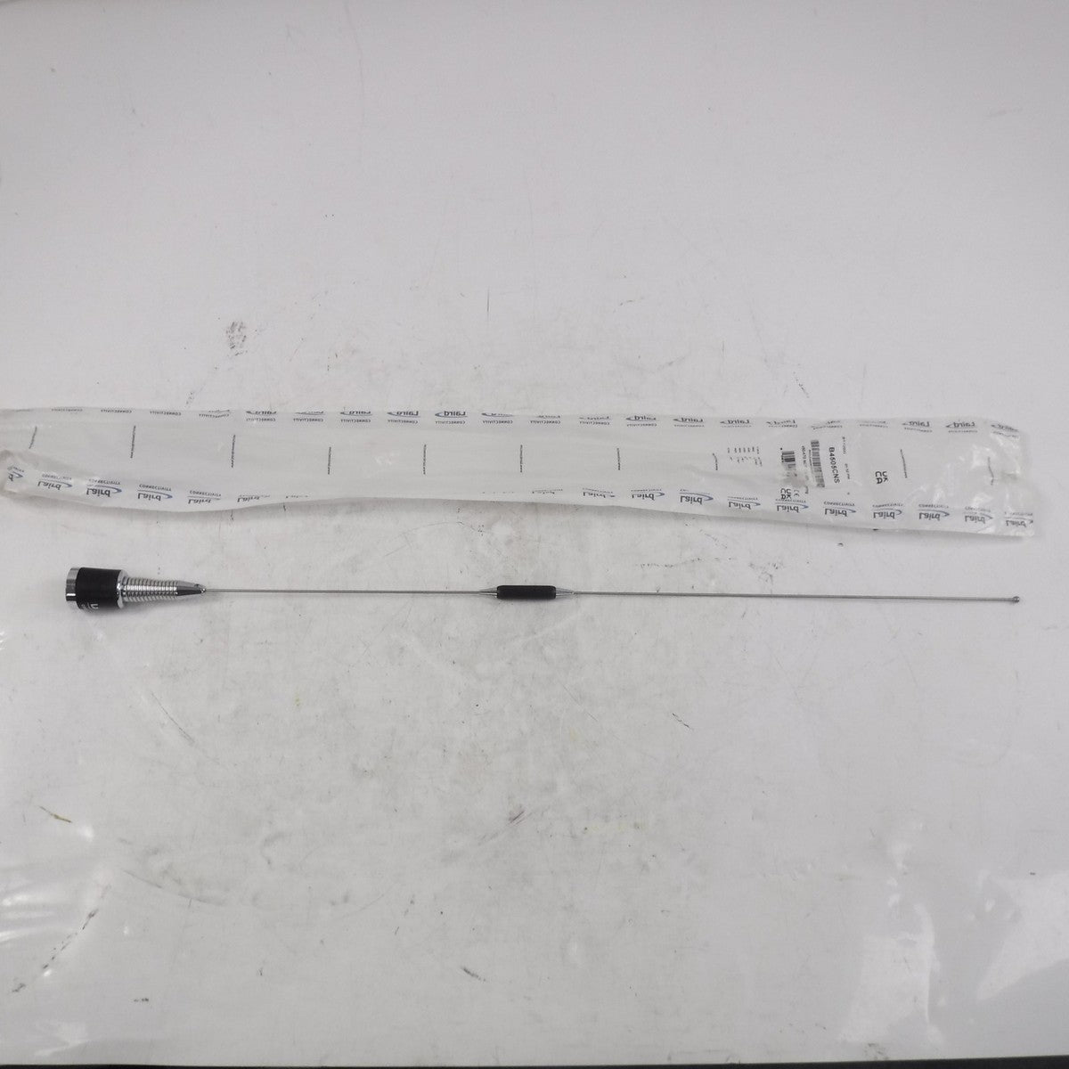 Laird B4505CNS 33" Antenna 5DB 450-470MHZ NMO No Ground Plane Required