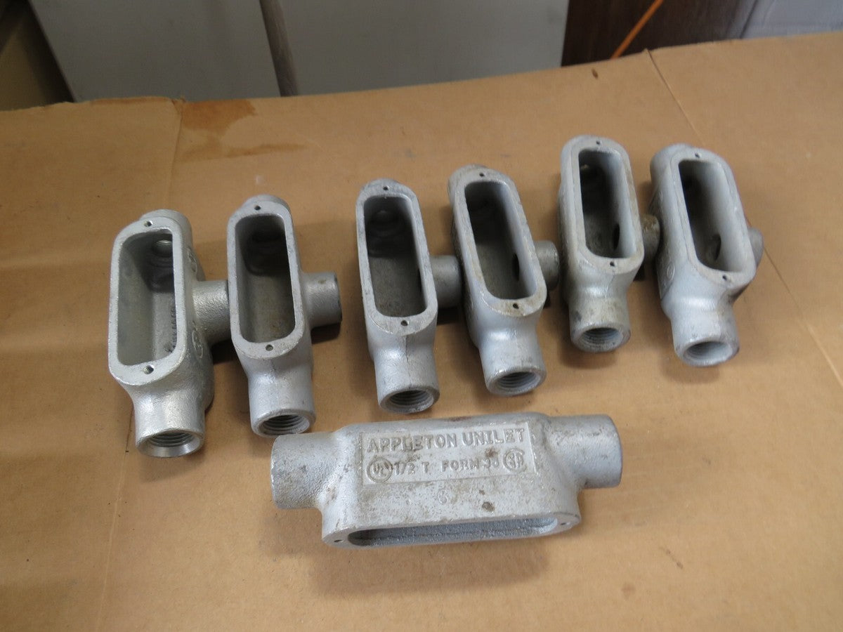 Appleton Unilet 1T Form 35 Conduit Body, 1/2", New LOT OF 7