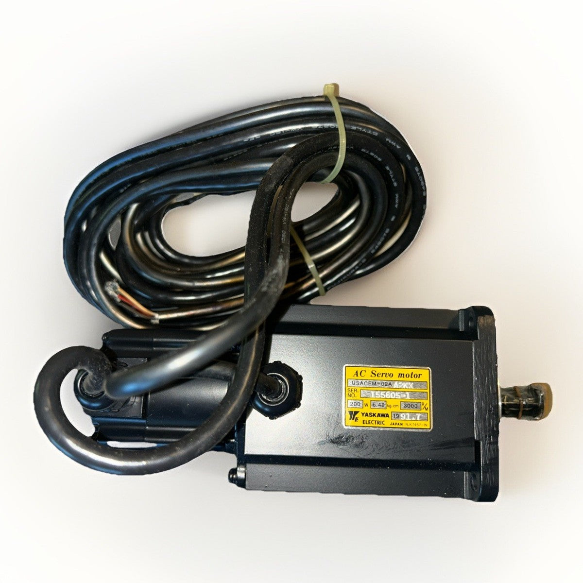 NEW! Yaskawa Electric AC Servo Motor USACEM-2AA2KX 200W 3000RPM 6.49kg.     EB