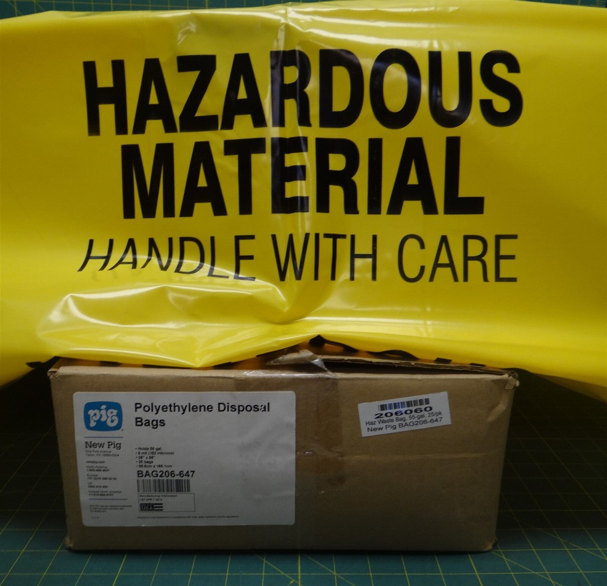 (Box of 25) PIG Polyethylene Disposal Bags BAG206-647 55 Gal 6 Mil 65in L 38in W