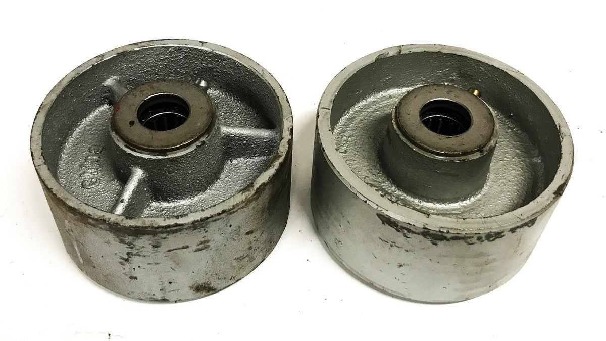 Unbranded 4 inch x 2 inch Cast Iron Caster Wheel [Lot of 2] NOS